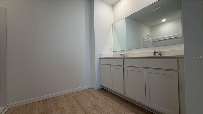 Building Photo - 5152 Native Mile Lp