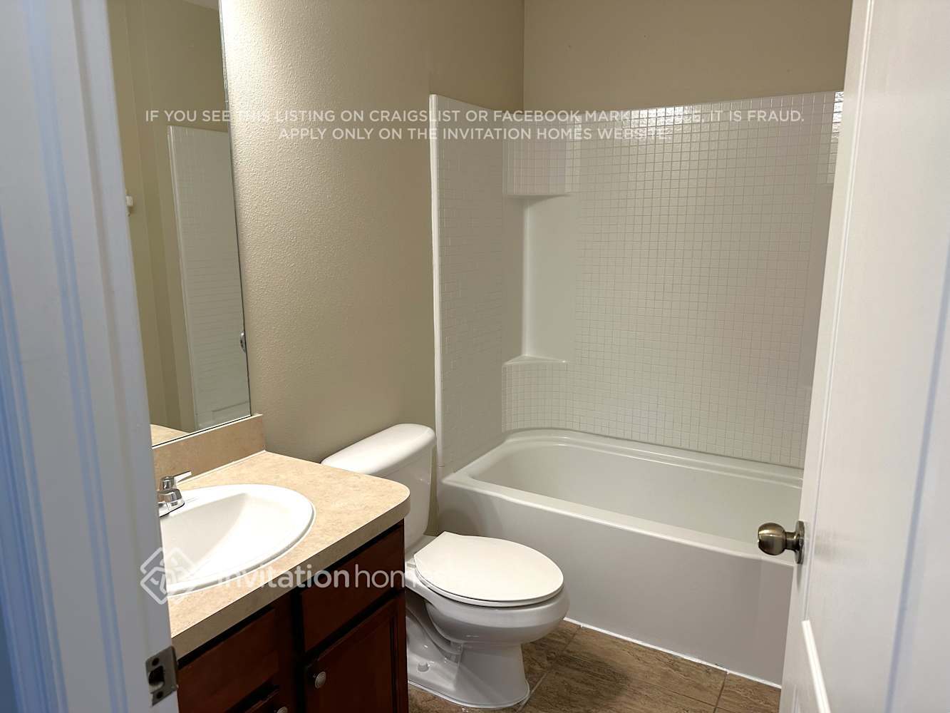 Building Photo - 1734 Bonita Bluff Ct