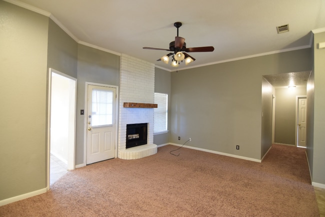 Building Photo - 4602 Fawn Dr