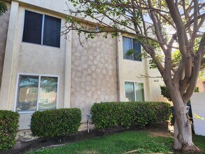 Building Photo - 4419 Rosebud Ln