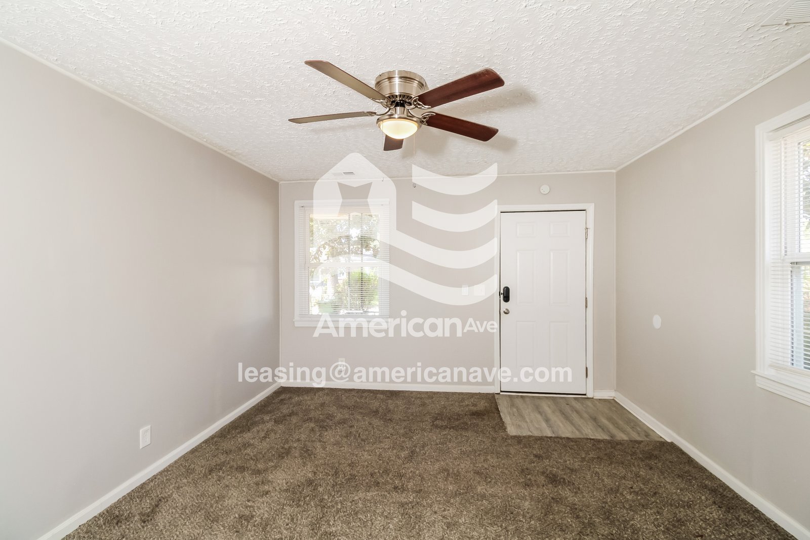 Building Photo - 30 Burdock Cir