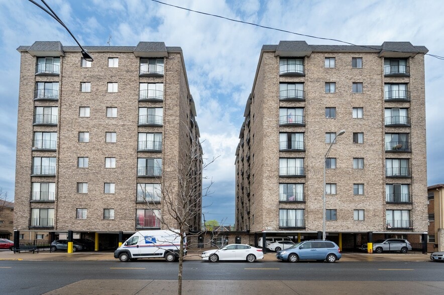 Building Photo - 2310 N Harlem Ave