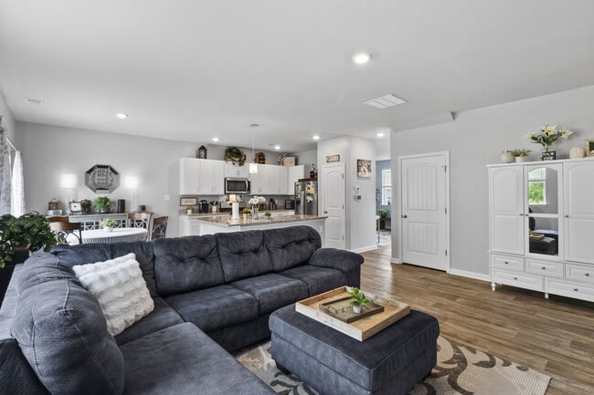 Building Photo - 20576 Smithfield Cir