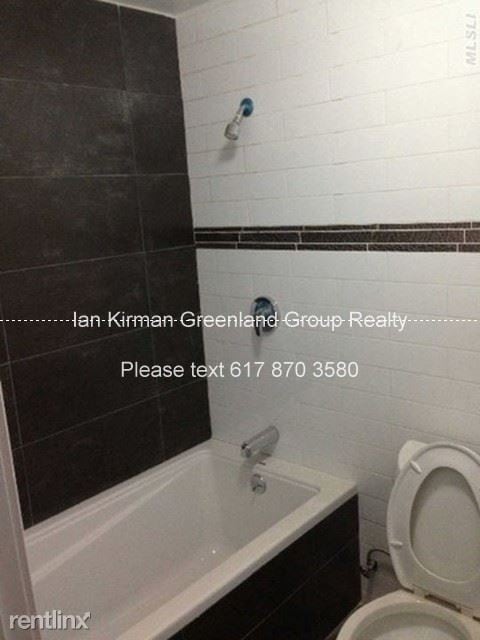 Building Photo - 290 Sumpter St