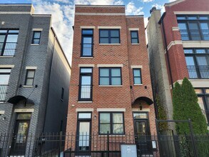 Building Photo - 6337 S Ellis Ave