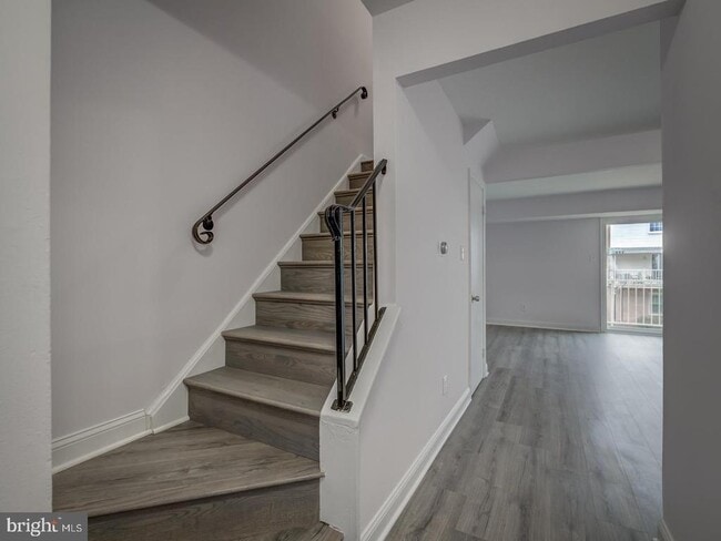 Building Photo - 14373 Saguaro Pl