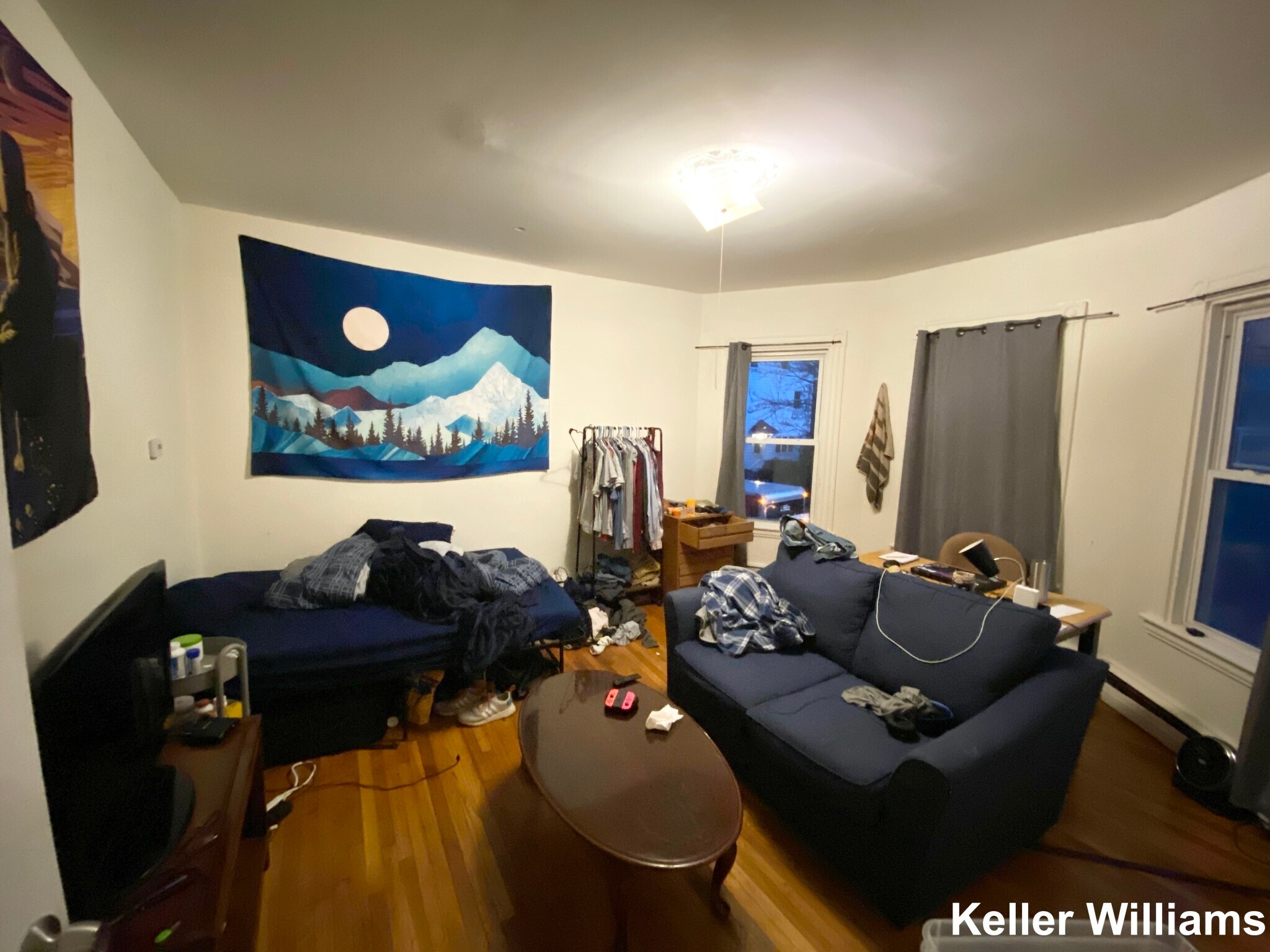 Building Photo - 61 Hillside St