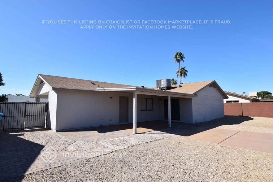 Building Photo - 3748 E Charter Oak Rd