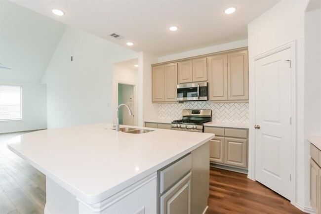 Building Photo - 10539 Dolce Ln
