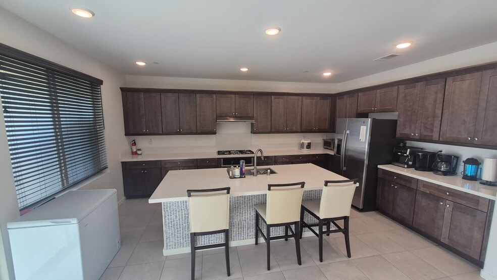 Common area-Kitchen - 31192 Campolina Way