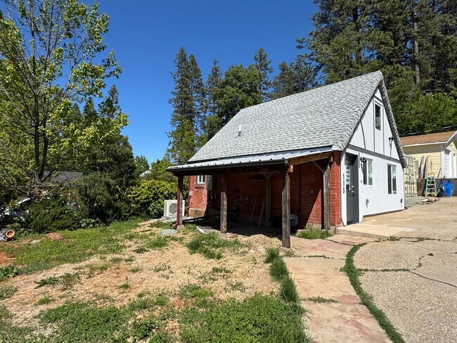 Building Photo - 112