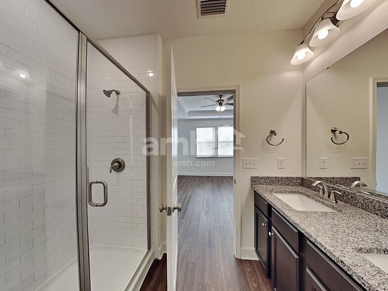 Building Photo - 11494 Fox Hollow Ct