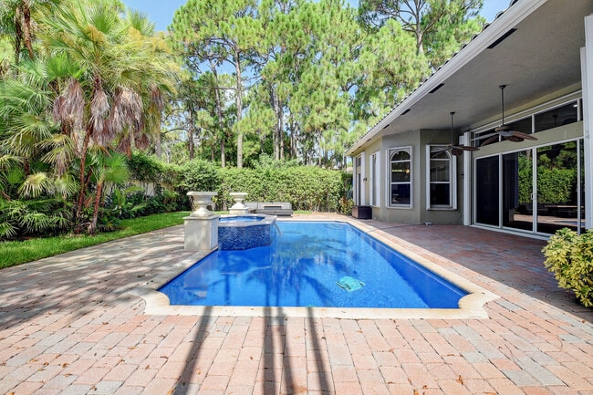 Building Photo - 6711 Royal Orchid Cir