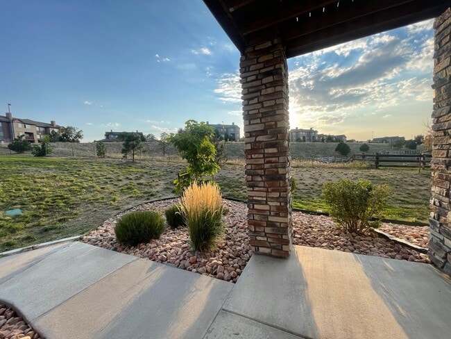 Building Photo - The Lifestyle You Seek!