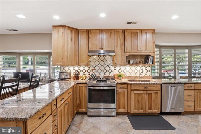 Building Photo - 5202 Garner St