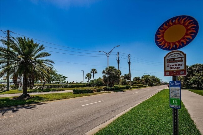 Building Photo - 415 Island Way