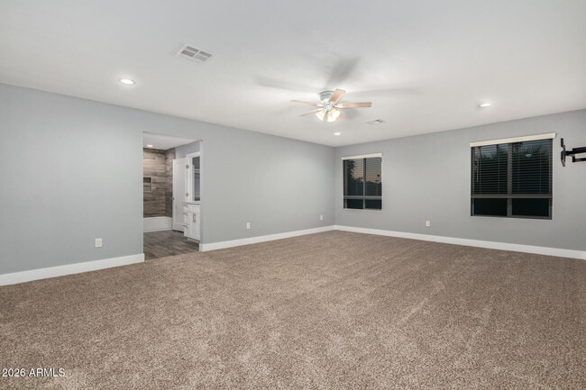 Building Photo - 3520 S Poplar St