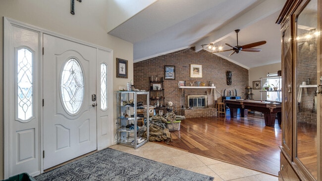 Building Photo - 601 Ironwood Dr