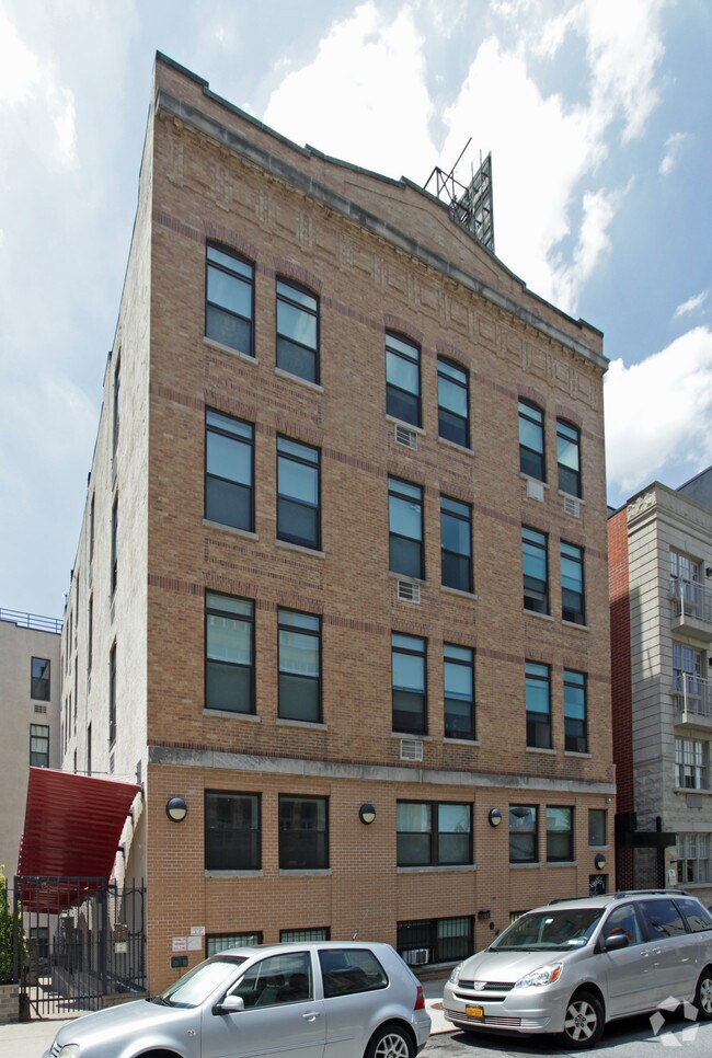 Primary Photo - Grand Avenue Residence
