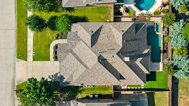 Building Photo - 7944 Cherry Springs Ct