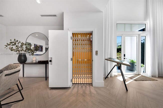 Building Photo - 3510 Segovia St