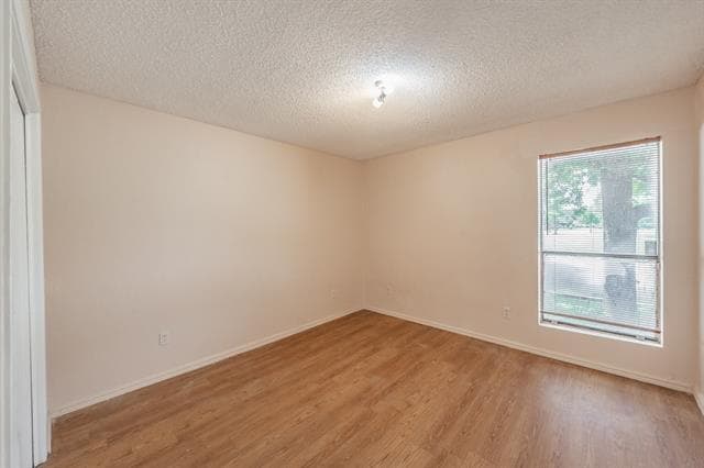 Building Photo - 103 W Timberview Ln