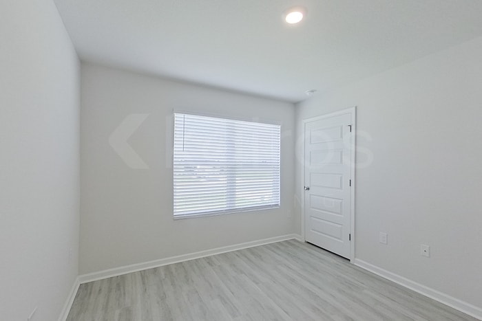 Building Photo - 409 Monarch Ln