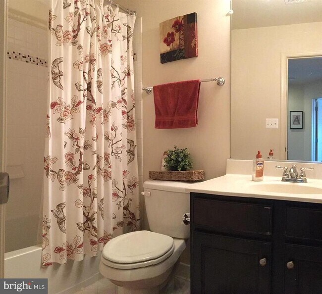 Building Photo - 23337 Tradewind Dr