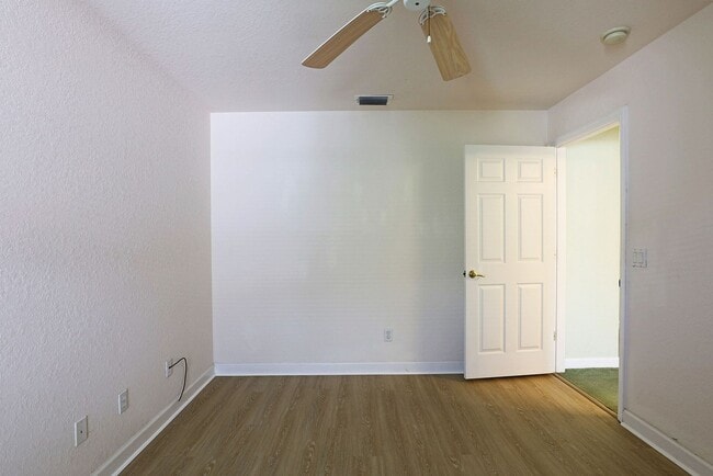 Building Photo - 13927 Lily Pad Cir