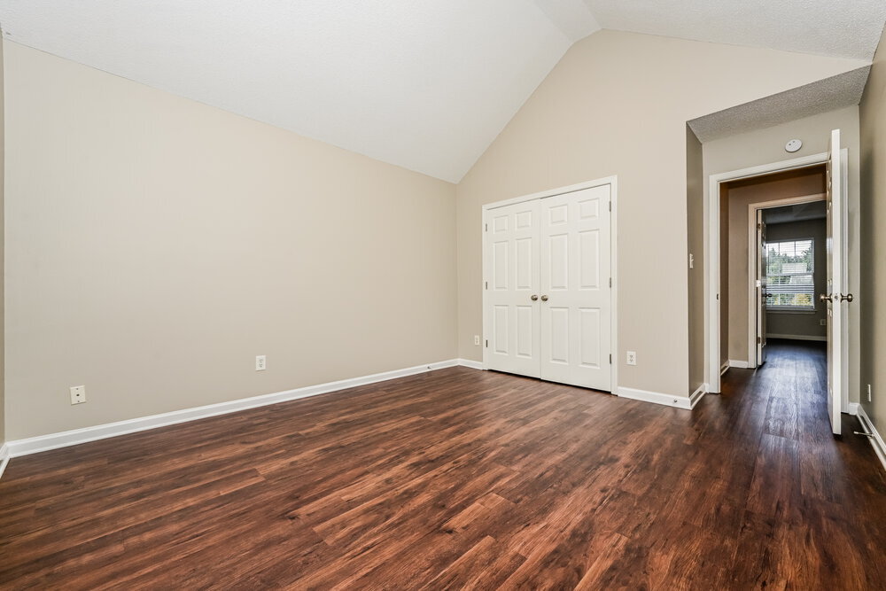 Building Photo - 2812 Oakvale Falls Dr