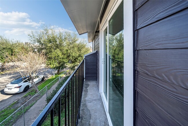 Building Photo - 12619 Ashford Meadow Dr