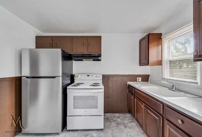 Building Photo - 49-49 Montello Rd