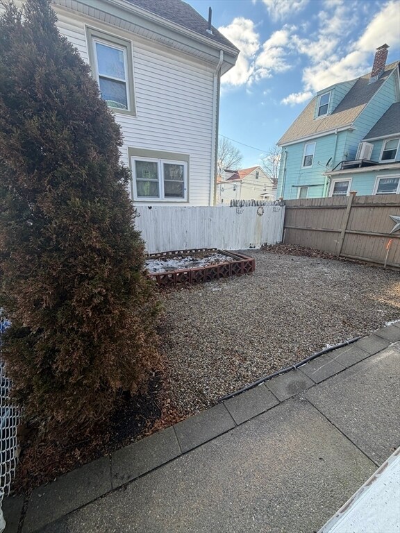 Building Photo - 310 Lowell St