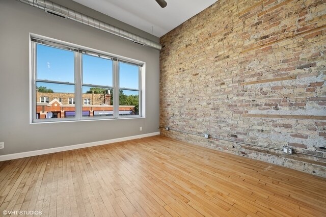 Building Photo - 1807 W North Ave
