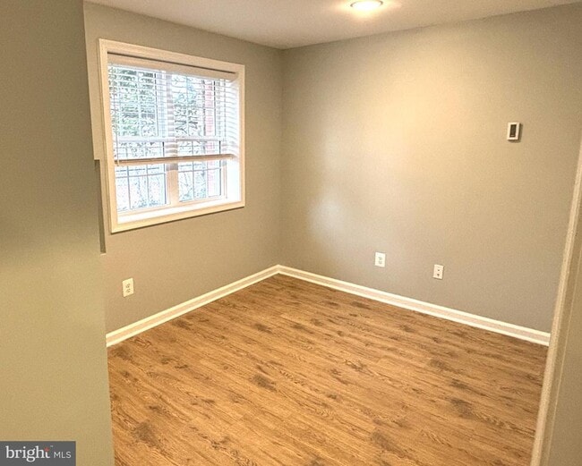 Building Photo - 3512 Gunston Rd