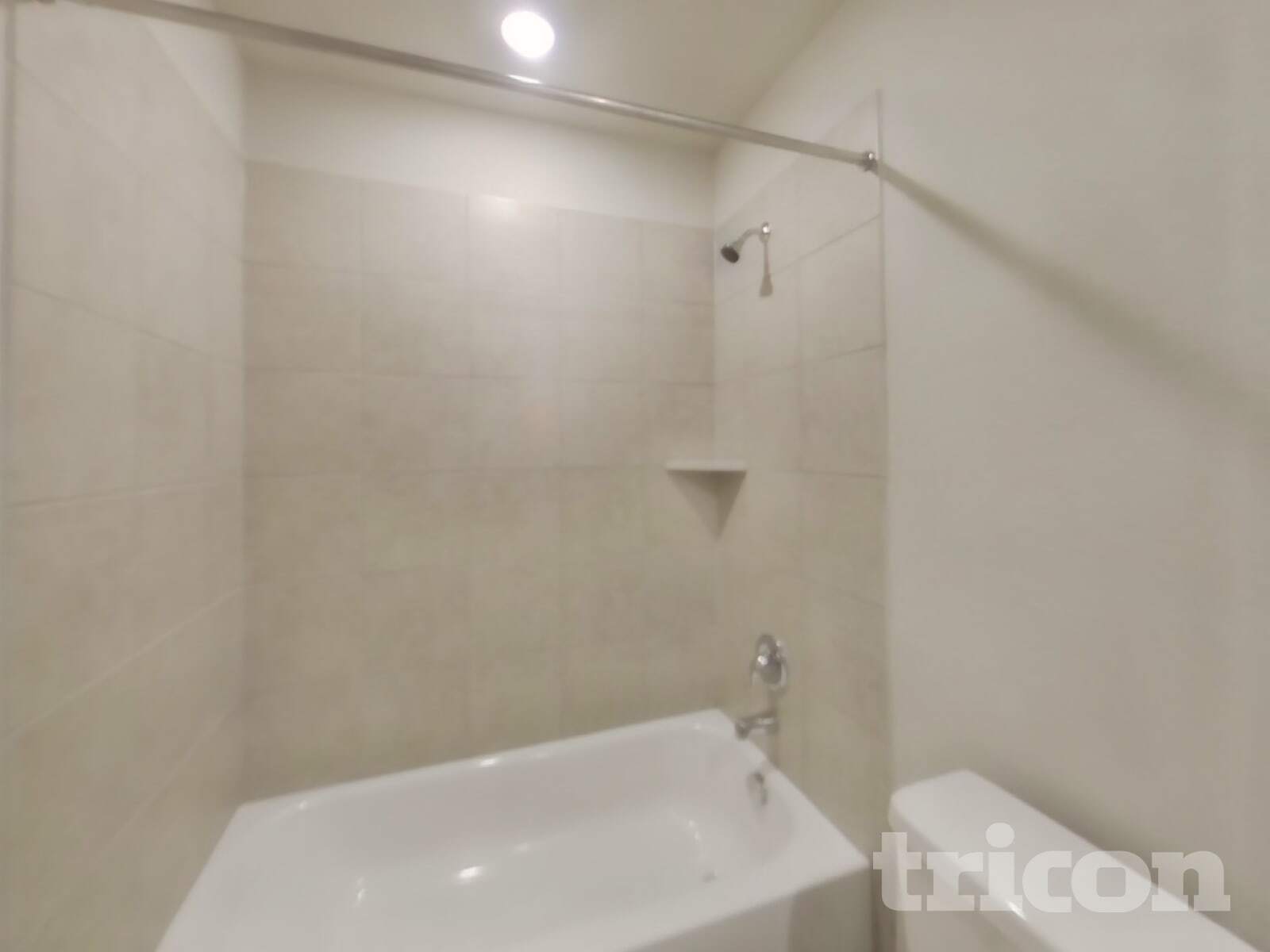 Building Photo - 5116 Saddle Clb Dr