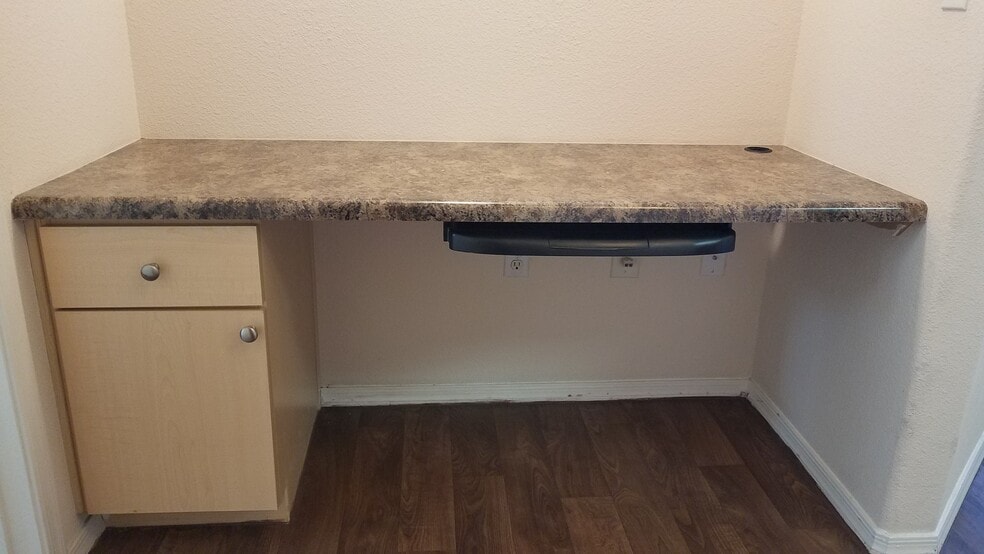 Planning Desk - 18416 Cave Creek Road