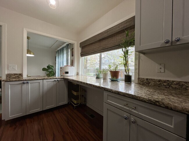 Building Photo - Comfortable Living in Bethany with Two Separate Units, Expansive 0.45-Acre Lot & Versatile Detach...