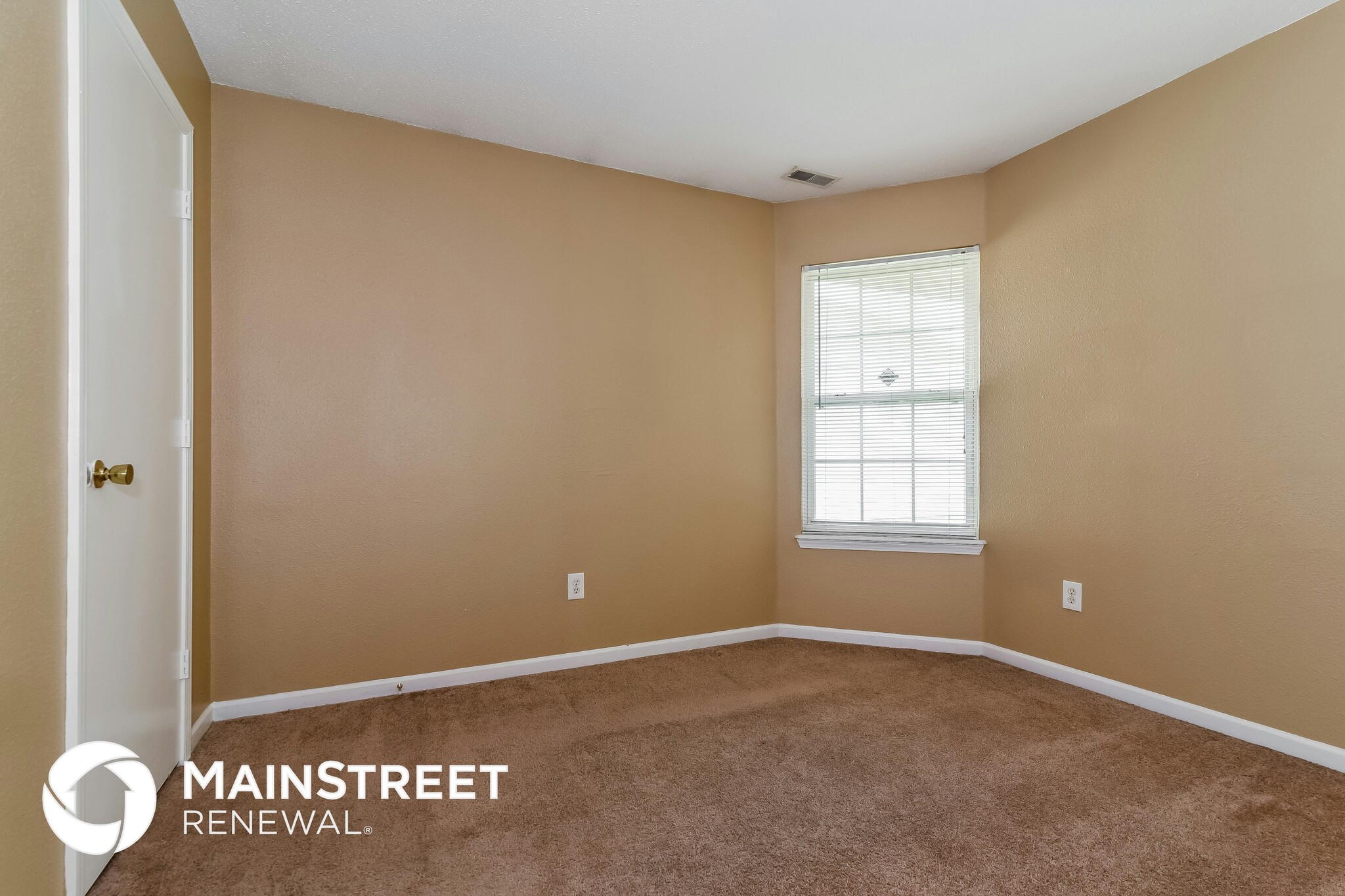 Building Photo - 4206 Village Trace Blvd