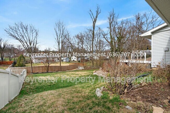 Building Photo - 1476 Shadow Wood Dr