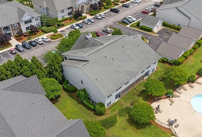 Building Photo - Resort Living. Fort Bragg Close. This is the One.