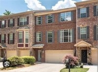 Building Photo - 5583 Julian Pl