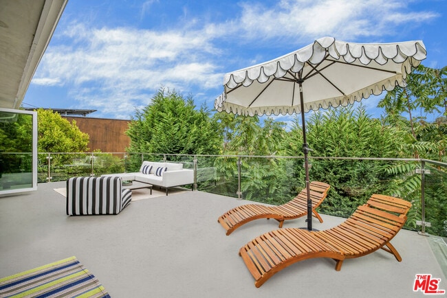 Building Photo - 279 Mabery Rd