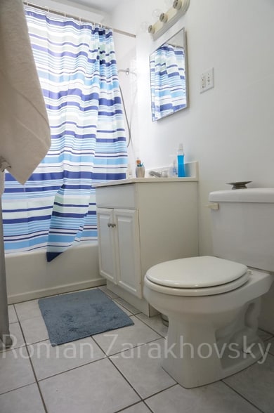 Building Photo - 110 Warren St