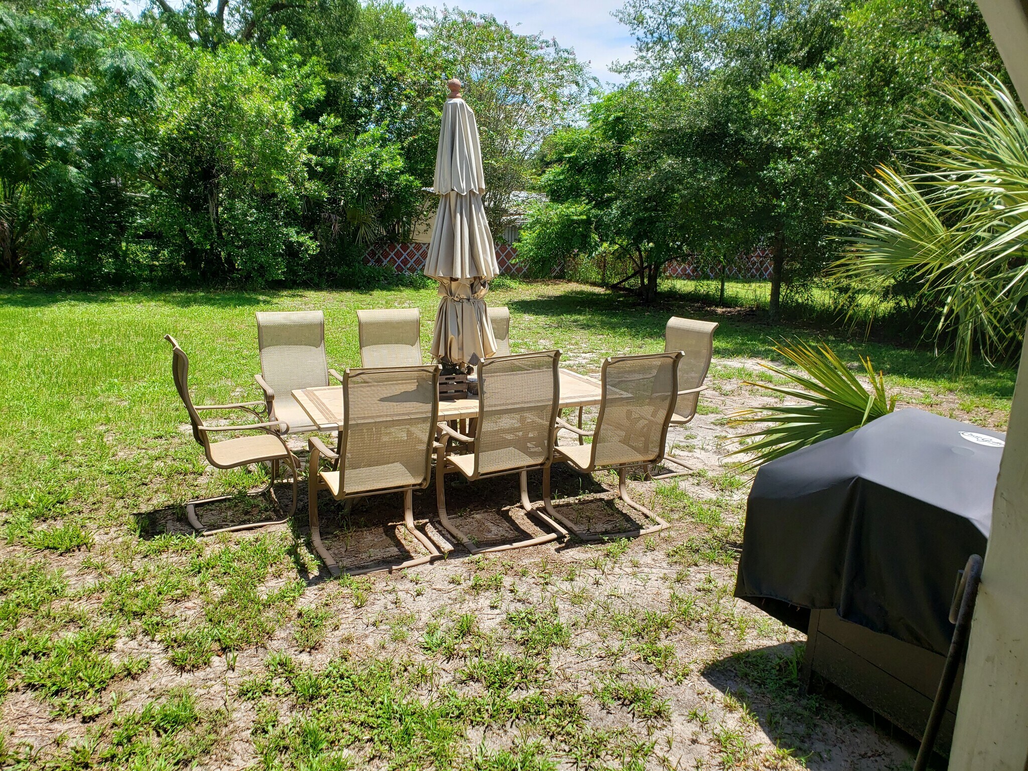 Building Photo - 712 N Warfield Ave