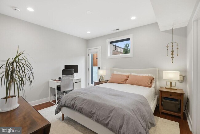 Building Photo - 3545 13th St NW