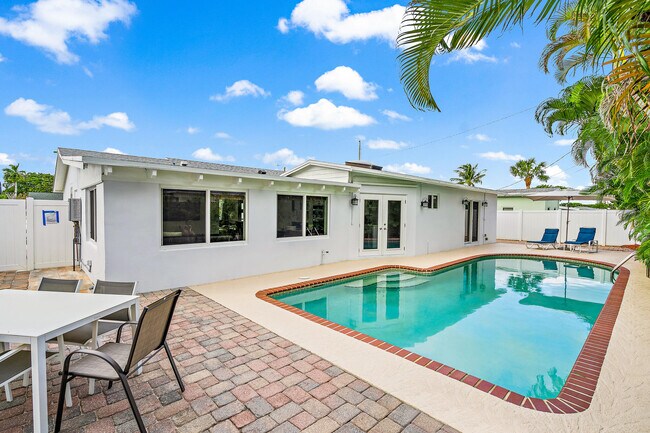 Building Photo - 428 Ebbtide Dr