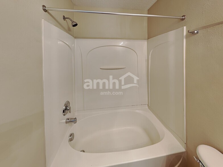 Building Photo - 7267 Rampart Ridge Cir S