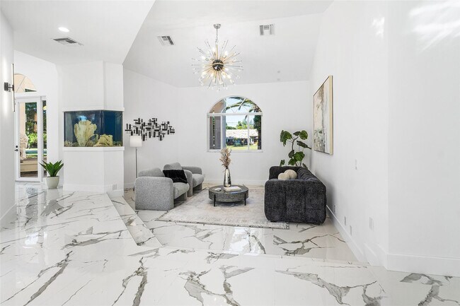 Building Photo - 7132 NW 62nd Terrace