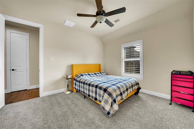 Building Photo - 4018 Bear Creek Ct